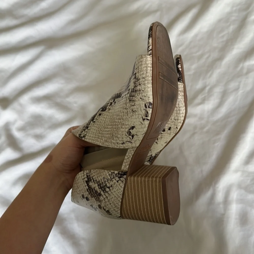 Booties - Picture 4 of 4